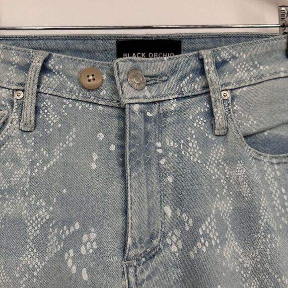 Black Orchid Skinny Jeans Womens 25 Mid Rise Light Blue Denim - Picture 6 of 13